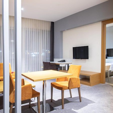 Ramada Plaza By Wyndham Istanbul Asia Airport Kocaeli Ngoại thất bức ảnh